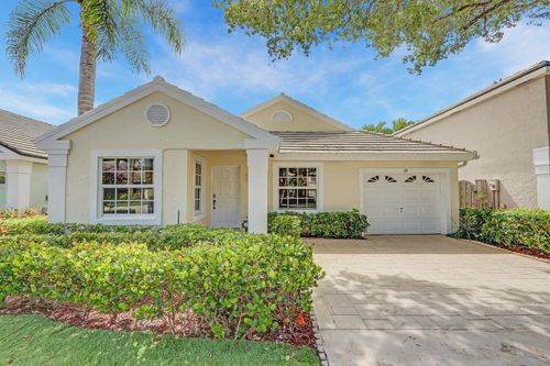 28 Admirals Court, Palm Beach Gardens, FL, 33418 | Card Image