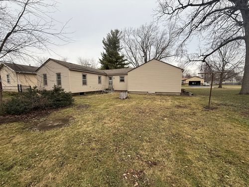 615 2nd Ave, Marengo, IL, 60152-2417 | Card Image