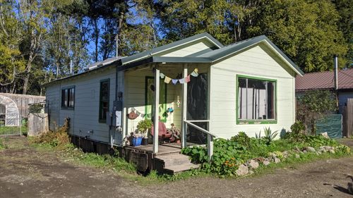 51 Main St, Petrolia, CA, 95558 | Card Image