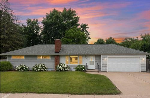 9230 Portland Ave S, Bloomington, MN, 55420-3840 | Card Image