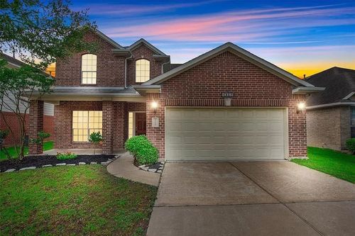 10039 Noisy Waters Dr, Houston, TX, 77095-2441 | Card Image