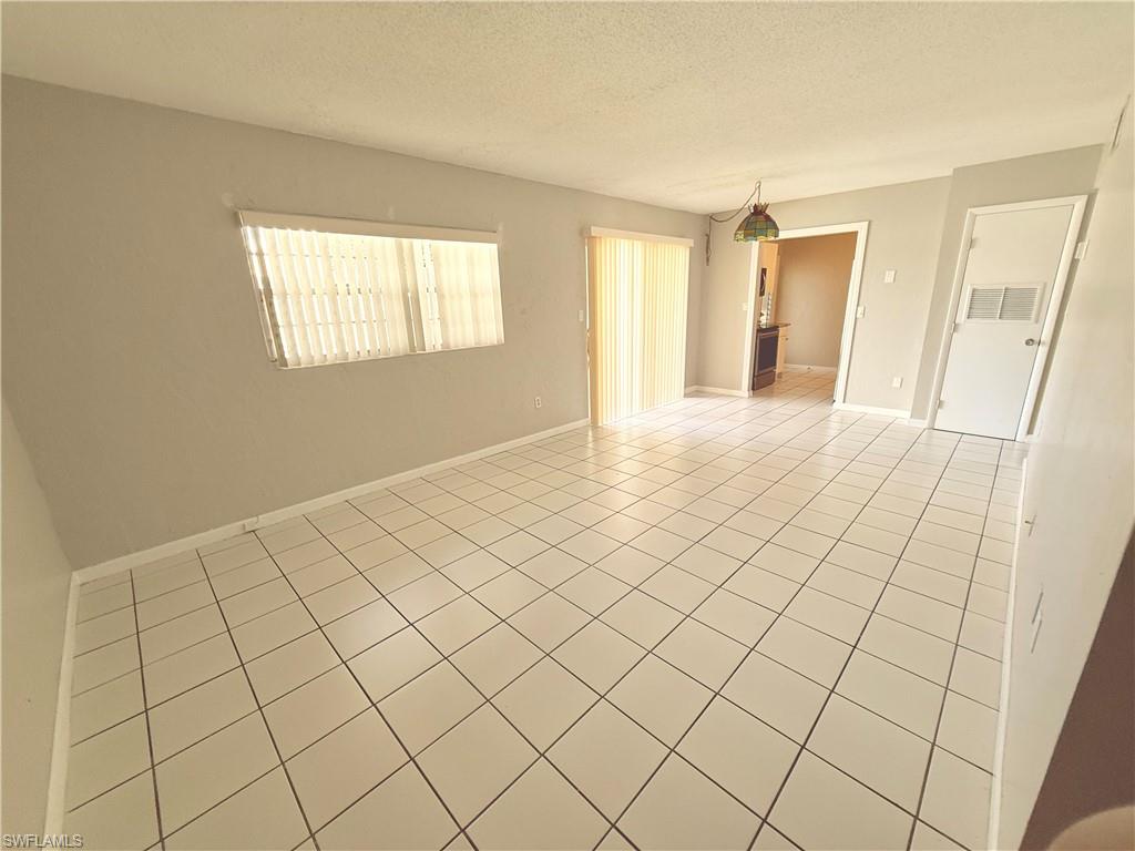Residential Lease in CAPE CORAL 3