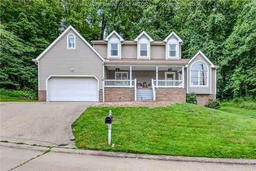 119 Country Cove Ests, Scott Depot, WV, 25560-9632 | Card Image