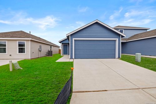 12707 Kathleen St, Saint Hedwig, TX, 78152-0669 | Card Image