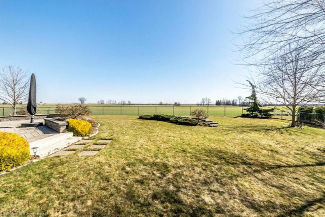 86 Willits Cres, House other with 5 bedrooms, 3 bathrooms and 8 parking in Saint George ON | Image 38