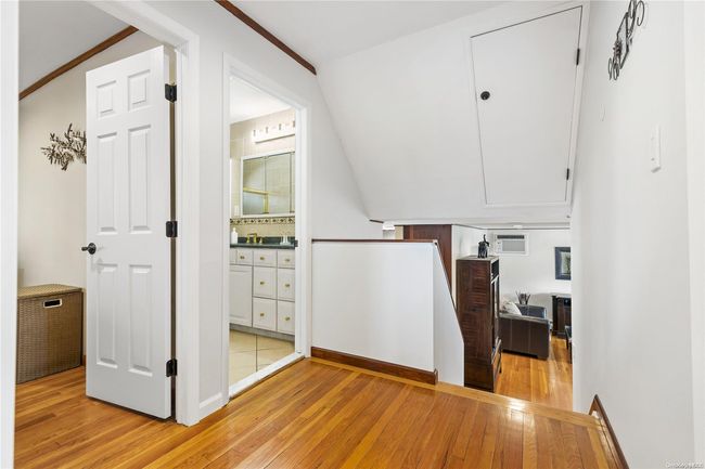 40 Balsam Ln, House other with 3 bedrooms, 2 bathrooms and null parking in Commack NY | Image 11