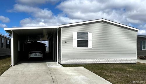 33123 Aspen Ct, Lenox, MI, 48048-2172 | Card Image