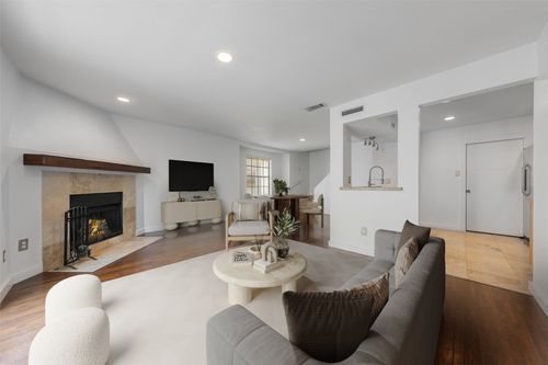 apt-6f-4777 Cedar Springs Rd, Dallas, TX, 75219-1277 | Card Image