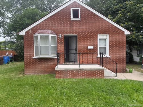 3322 Isabelle St, Inkster, MI, 48141-2112 | Card Image