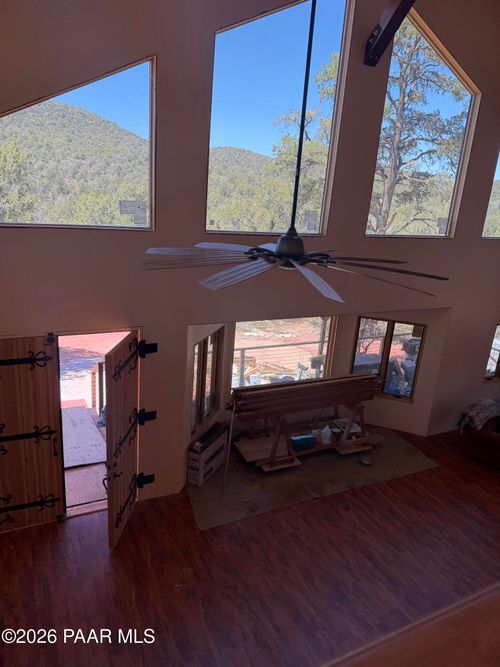 36299 W Rocking Dog Rd, Seligman, AZ, 86337-5289 | Card Image