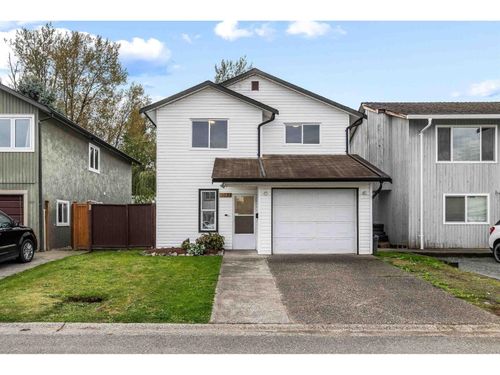 8542 Mccutcheon Ave, Chilliwack, BC, V2P7K7 | Card Image