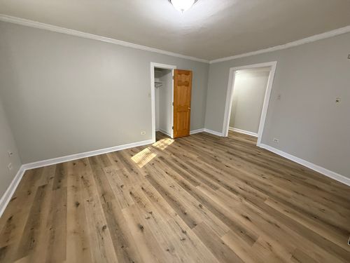 gdn-102 Lincoln Avenue, Riverside, IL, 60546 | Card Image