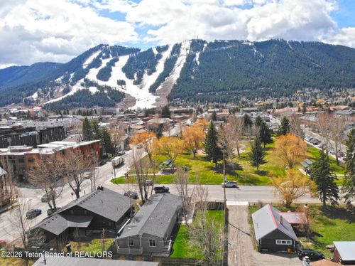 245 W Gill Ave, Jackson, WY, 83001-8755 | Card Image