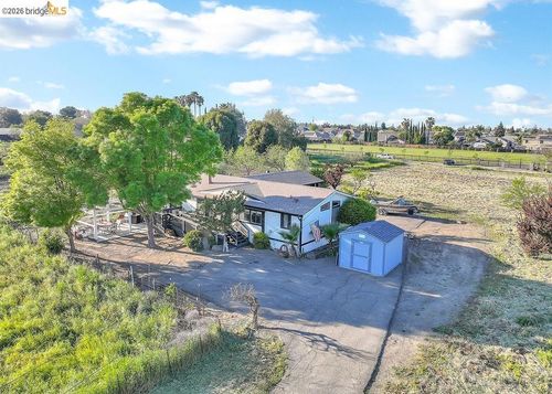 7770 Lone Tree Way, Brentwood, CA, 94513 | Card Image