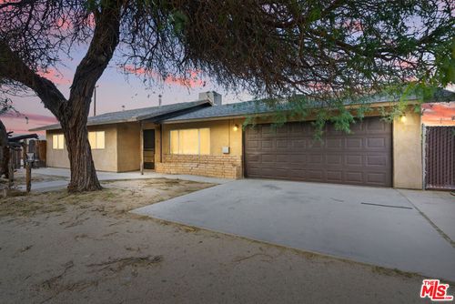 13600 Elm St, Trona, CA, 93562-2338 | Card Image
