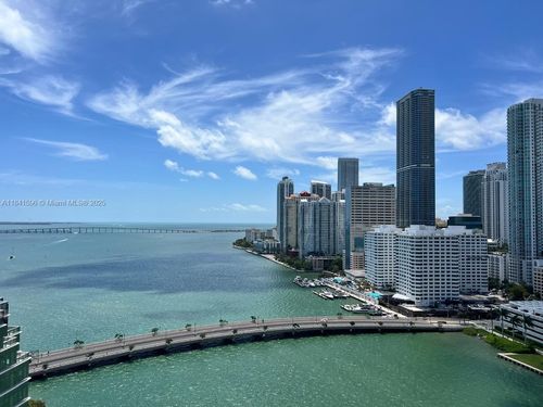 apt-2401-701 Brickell Key Blvd, Miami, FL, 33131-2682 | Card Image