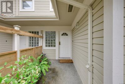 3 - 850 Parklands Dr, Townhouse with 2 bedrooms, 2 bathrooms and 1 parking in Esquimalt BC | Image 2