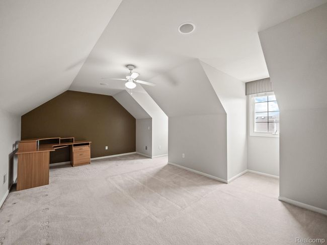 56-web-or-mls-P2222575.jpg | Image 18