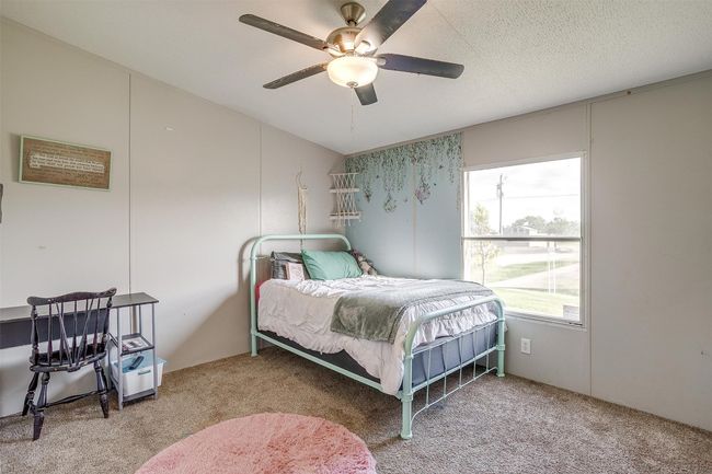 2909 Berry Patch Ln, House other with 3 bedrooms, 2 bathrooms and null parking in Joshua TX | Image 25