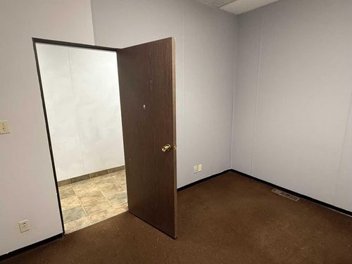 {{alt}} | Card Image