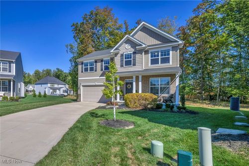 12647 Edgepark Cir, Strongsville, OH, 44149-4107 | Card Image