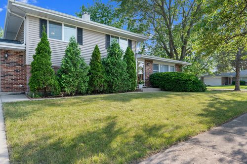 537 W Stearns Rd, Bartlett, IL, 60103-4501 | Card Image