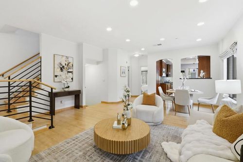 a-926 La Mesa Ter, Sunnyvale, CA, 94086 | Card Image