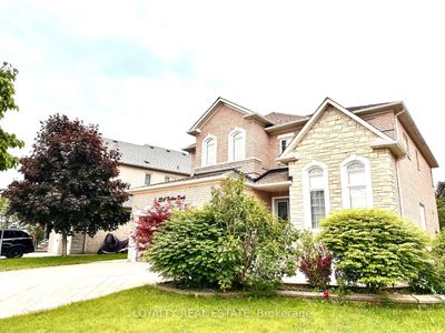 22 Treeline Crt, House other with 4 bedrooms, 6 bathrooms and 6 parking in Markham ON | Image 2