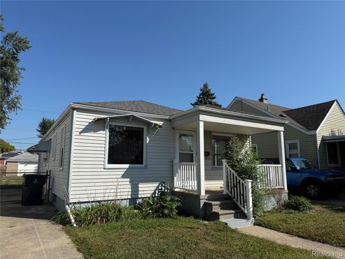 1737 Cora St, Wyandotte, MI, 48192-7217 | Card Image