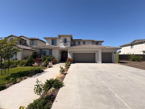 3495 W Kamm Avenue, Dinuba, CA, 93618 | Card Image