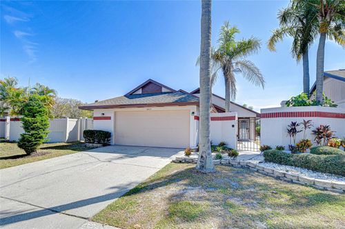 10825 Venice Cir, TAMPA, FL, 33635-9501 | Card Image