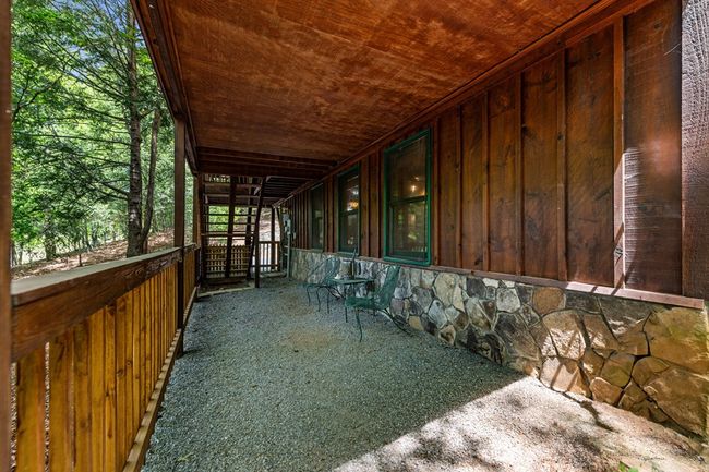 143 Kaely Dr, Home with 3 bedrooms, 3 bathrooms and null parking in Mineral Bluff GA | Image 80