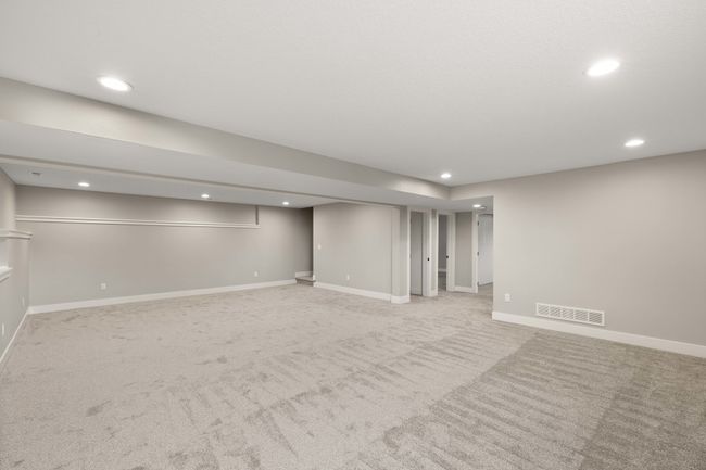 8479 Lakeshore Dr, Home with 3 bedrooms, 2 bathrooms and null parking in Dexter IA | Image 26