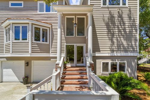 4 55th Ave, Isle of Palms, SC, 29451-2706 | Card Image