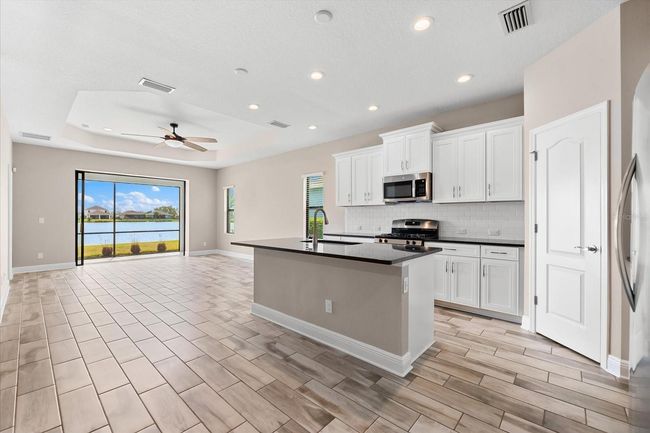 13487 Old Creek Ct, House other with 3 bedrooms, 2 bathrooms and null parking in PARRISH FL | Image 11