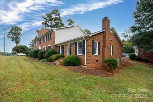 1246 India Hook Rd, Rock Hill, SC, 29732-2468 | Card Image