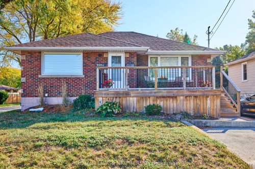 2862 Dorchester Rd, Niagara Falls, ON, L2J2Z3 | Card Image