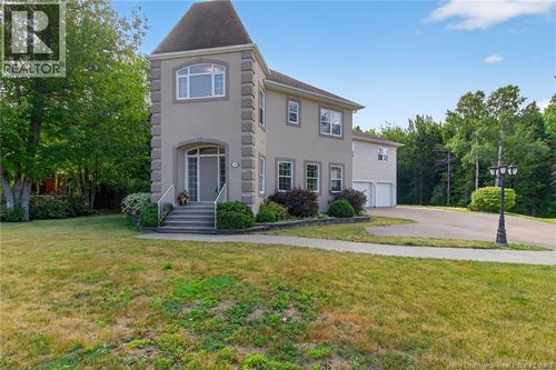125 Rue Du Golf, Dieppe, NB, E1A8K9 | Card Image