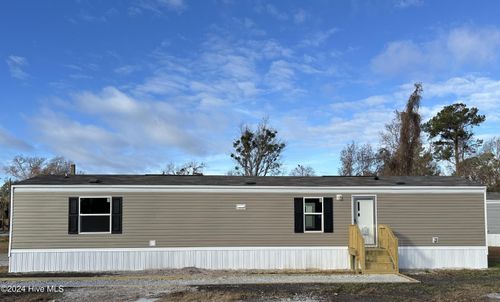 141 Littleton St, Midway Park, NC, 28544-1718 | Card Image