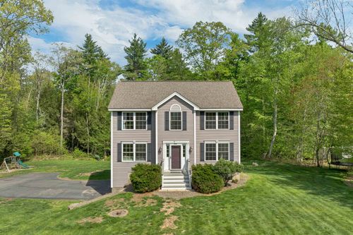 7 Cortland Dr, Epping, NH, 03042 | Card Image