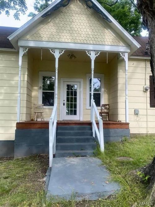 350 S 5th St, Ellington, MO, 63638-8094 | Card Image