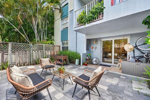 111-4600 Sw 67th Ave, Miami, FL, 33155-5889 | Card Image