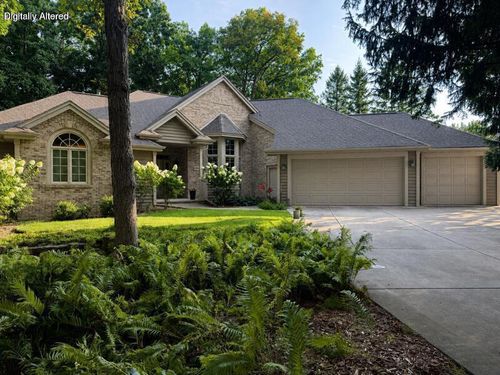 404 Ledgewood Drive, Fond Du Lac, WI, 54937 | Card Image