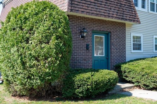 apt-2110-180 Main St, Bridgewater, MA, 02324-1469 | Card Image