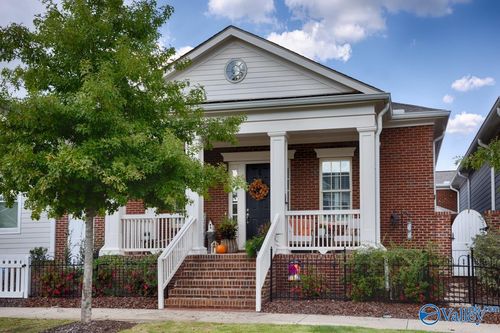 30 Stone Mason Way Nw, Huntsville, AL, 35806-4150 | Card Image