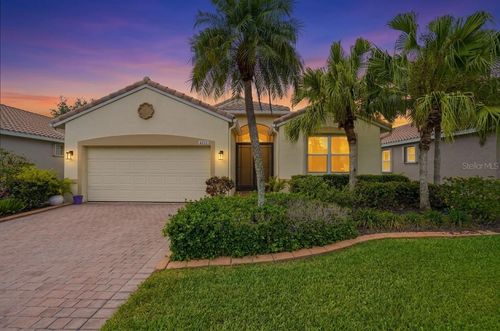 4222 65th Pl E, Sarasota, FL, 34243-7949 | Card Image