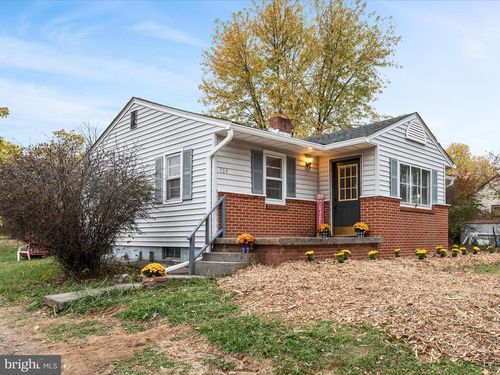 724 Jordan Springs Rd, STEPHENSON, VA, 22656-1911 | Card Image