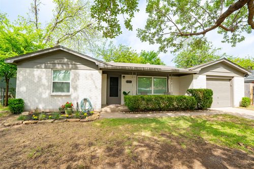 508 Grant Cir, White Settlement, TX, 76108-2612 | Card Image
