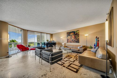 apt-703-21150 Ne 38th Ave, Aventura, FL, 33180-4034 | Card Image