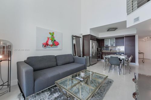 2009-41 Se 5th St, Miami, FL, 33131-2529 | Card Image